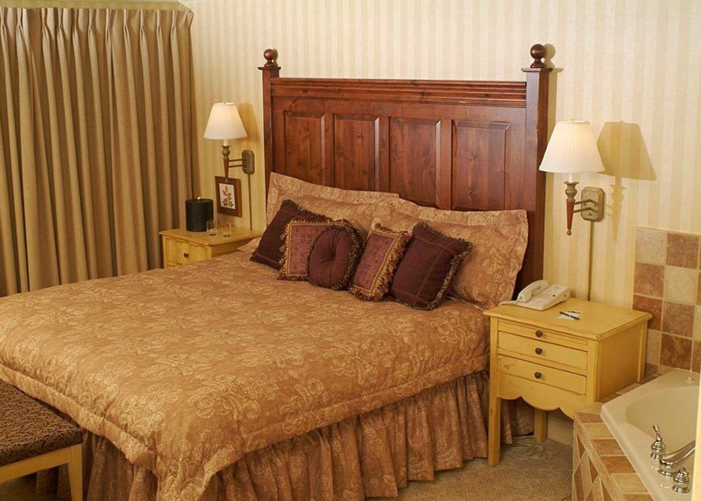 Pike'S Waterfront Lodge Фербанкс Номер фото