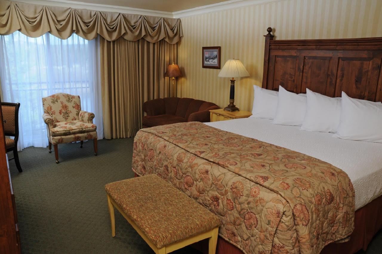 Pike'S Waterfront Lodge Фербанкс Екстер'єр фото